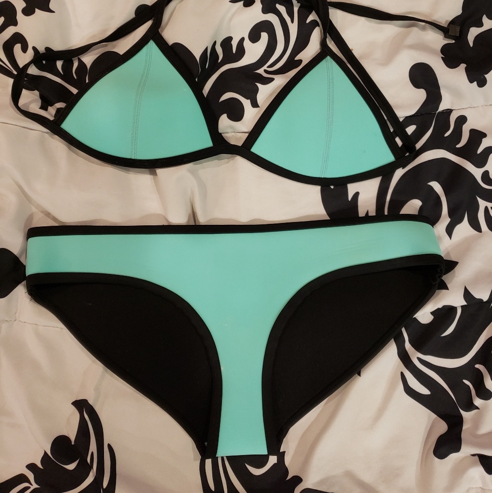 Triangl bikini set